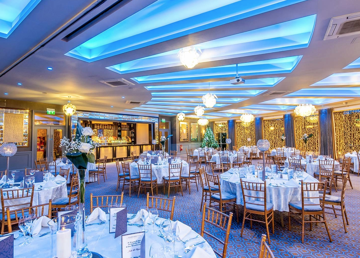 Riverside Park Hotel