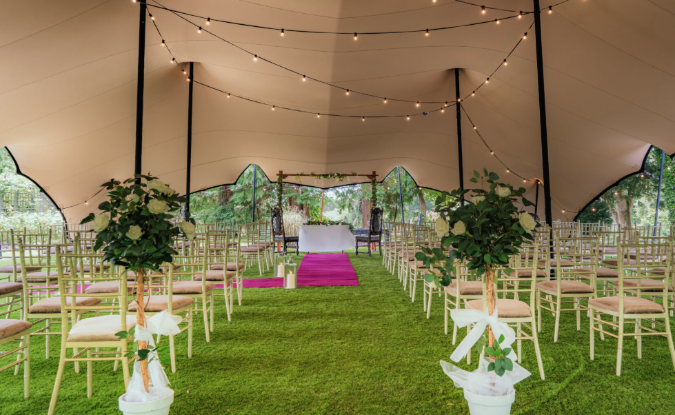 Castle Oaks House Hotel